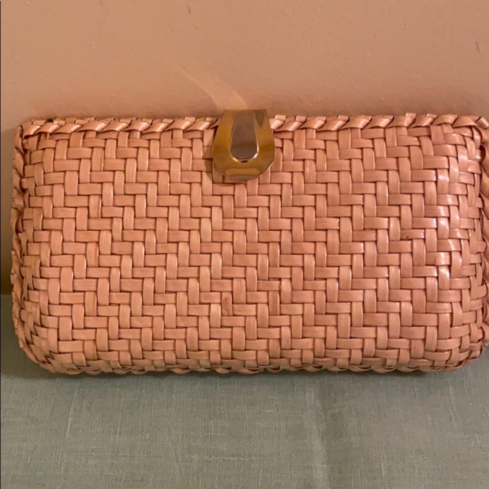 A  Vintage Woven Wicker/Straw Clutch Bag